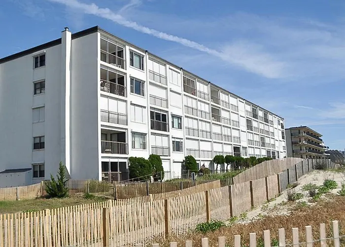 Oceanwalk East